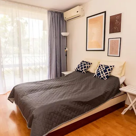 Апартамент Apartament Fort Слънчев бряг